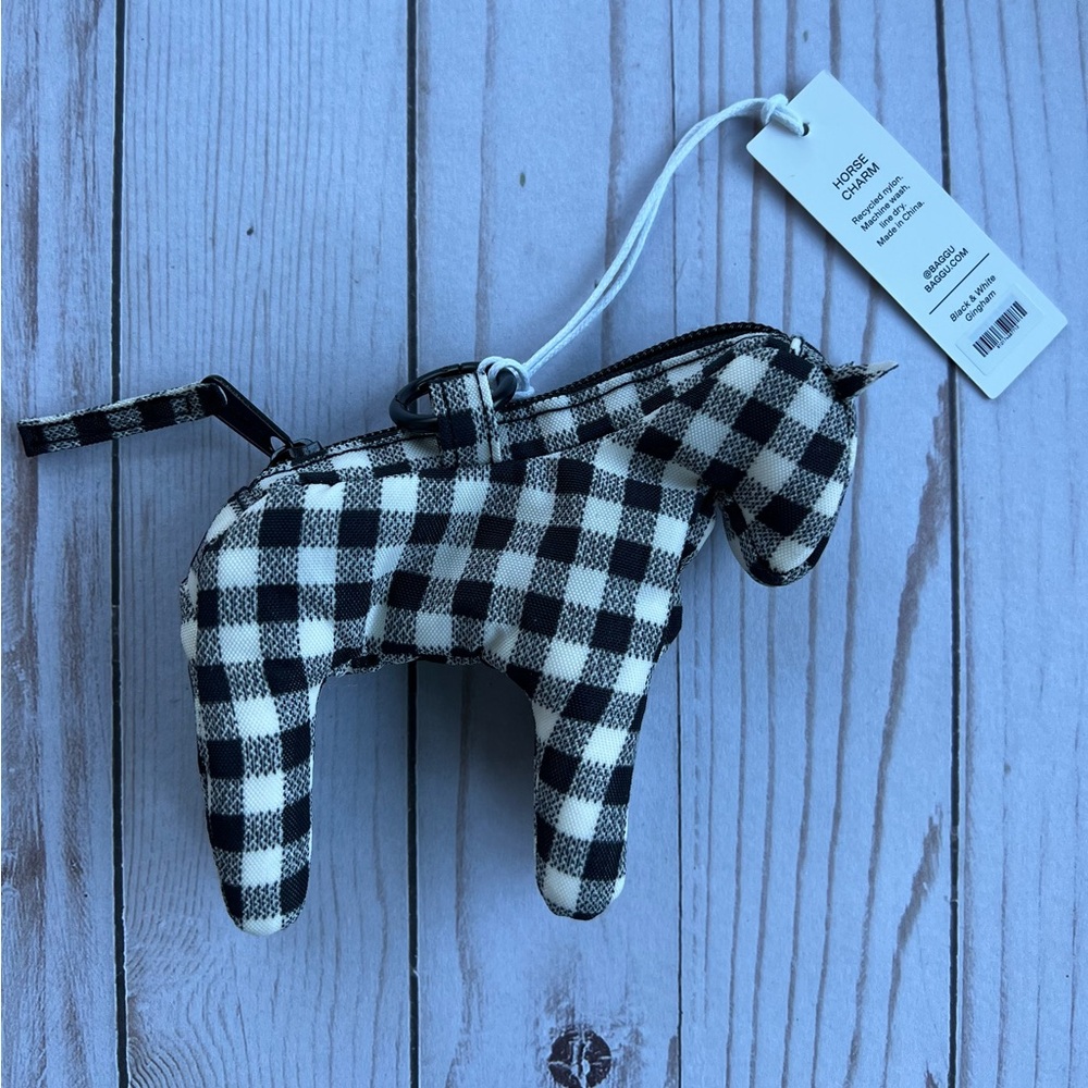 BAGGU Horse Charm/ Pouch - Picture 2 of 3
